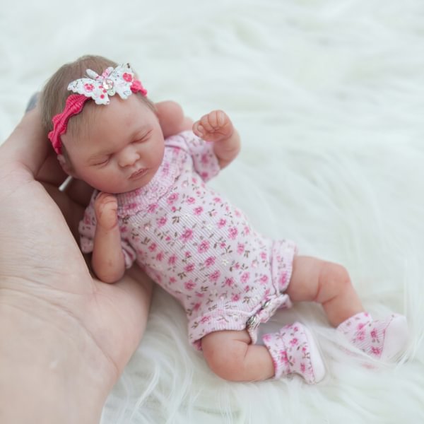 Dollish Lifelike Reborn Baby Doll, Dollishreborndolls