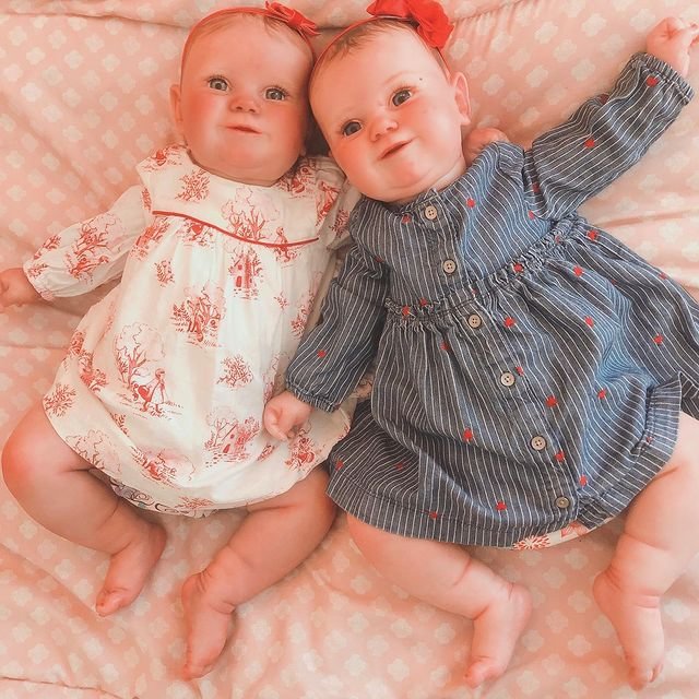 [New!]20" Cute Lifelike Handmade Washable Silicone Smile Reborn Twin Sisters Dolls Set By 2022