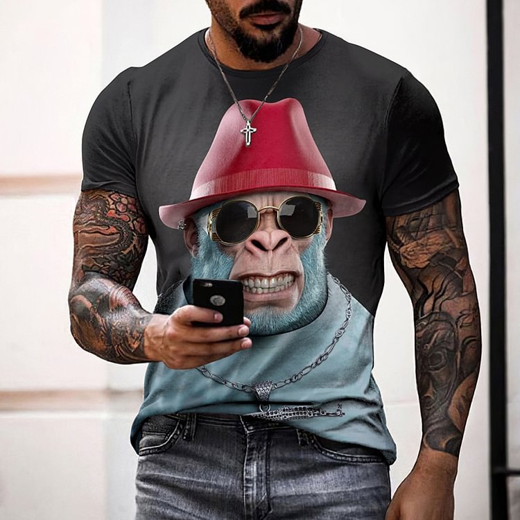 BrosWear Gorilla In Hat Short Sleeve T-Shirt