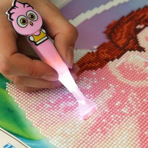 Multi-utilisation 5D DIY Diamond Painting Cross Stitch Luminous Point Drill Pen