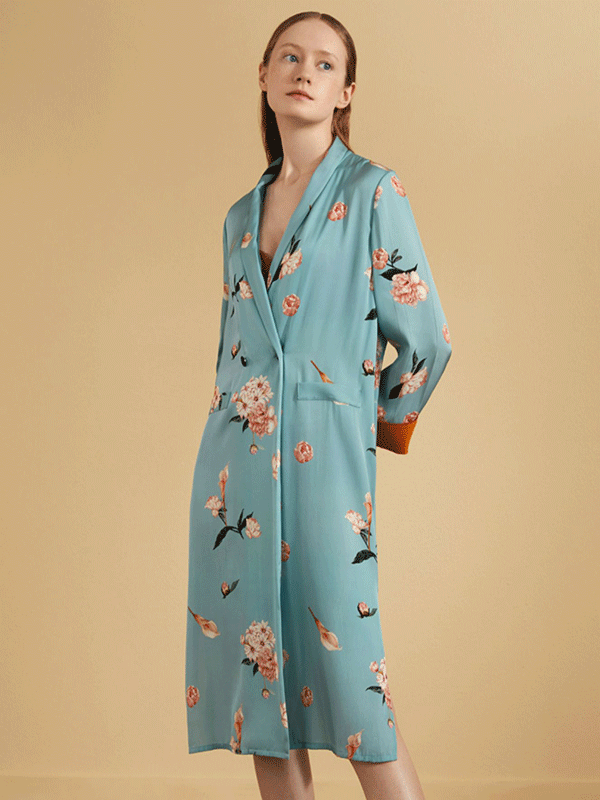 25 MOMME Robe de chambre en soie style kimono vintage azur imprimé floral -Soie Plus
