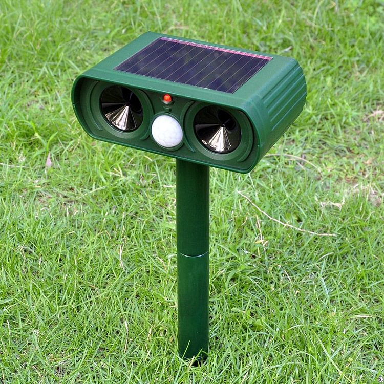 2pcs Outdoor Solar Ultrasonic Pest Animal Bird Cat Dog Repeller Repellent