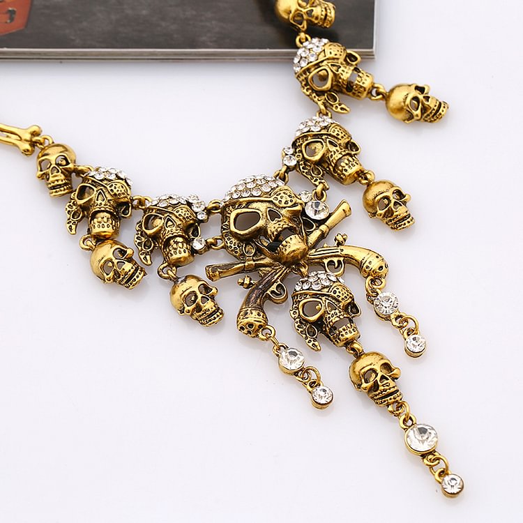 Gothic Dark Designed Unique Vintage Fringed Skull Ironed Ablazedly Necklace