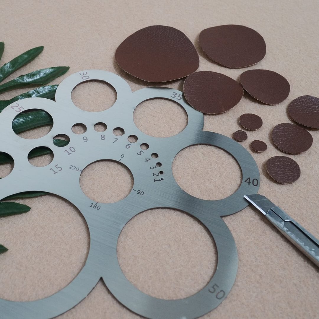 Leather 19 Round Cutting Ruler