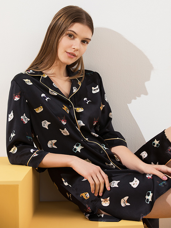 22 Momme Cute Kitty Printed Silk Pajamas-Real Silk Life
