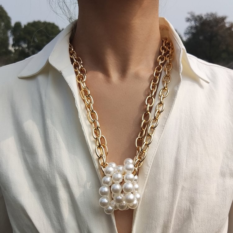 Fashionable Multilayer Metal Pearl Necklace