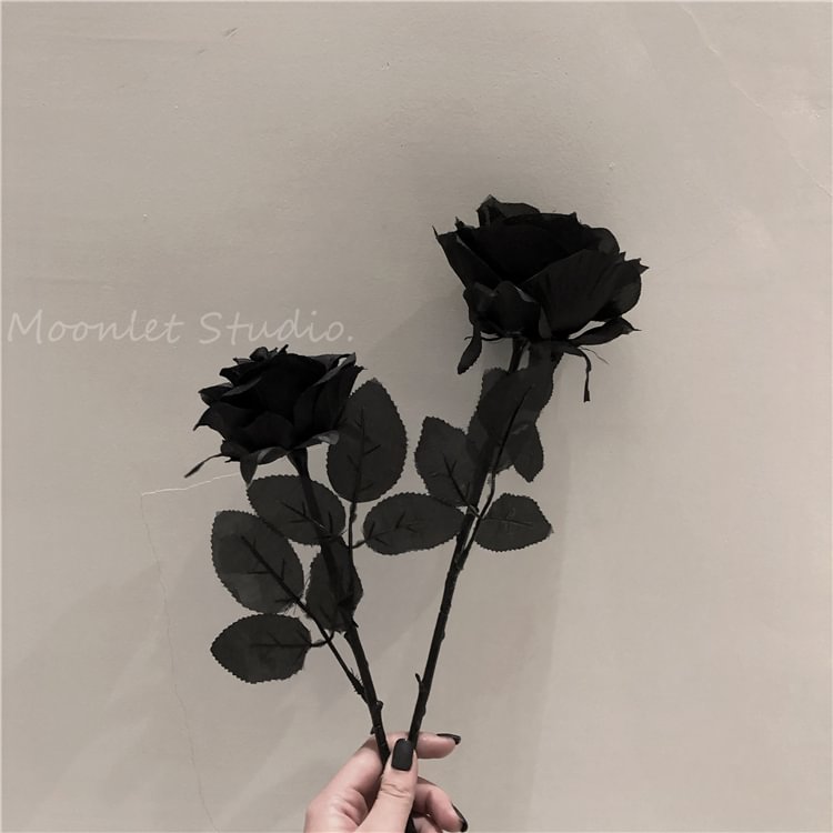 Dark Niche Gothic Simulation Fake Flower Black Rose / Techwear Club / Techwear