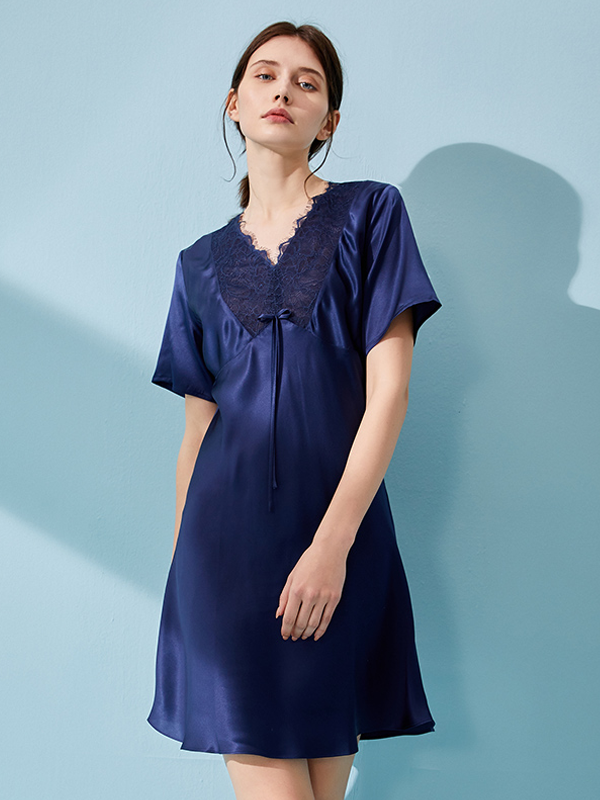 Luxurious V Neck Short Sleeves Silk Nightgown-Real Silk Life