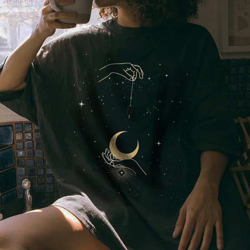 Minnieskull Ladies short sleeve star and moon print t-shirt - Minnieskull