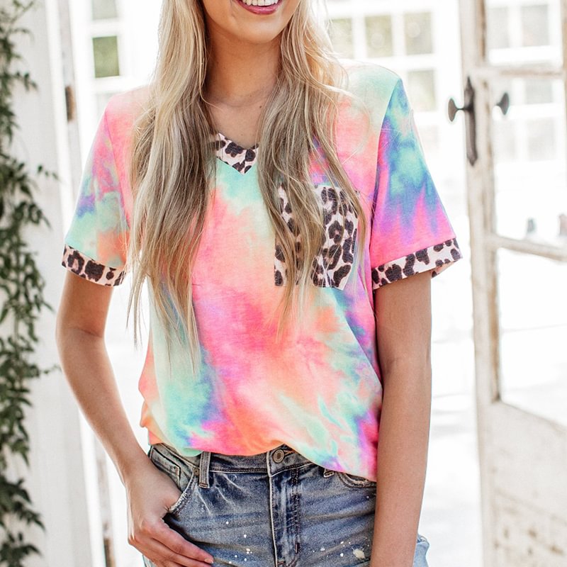 Colorful tie-dye stitching leopard v-neck graphic tees