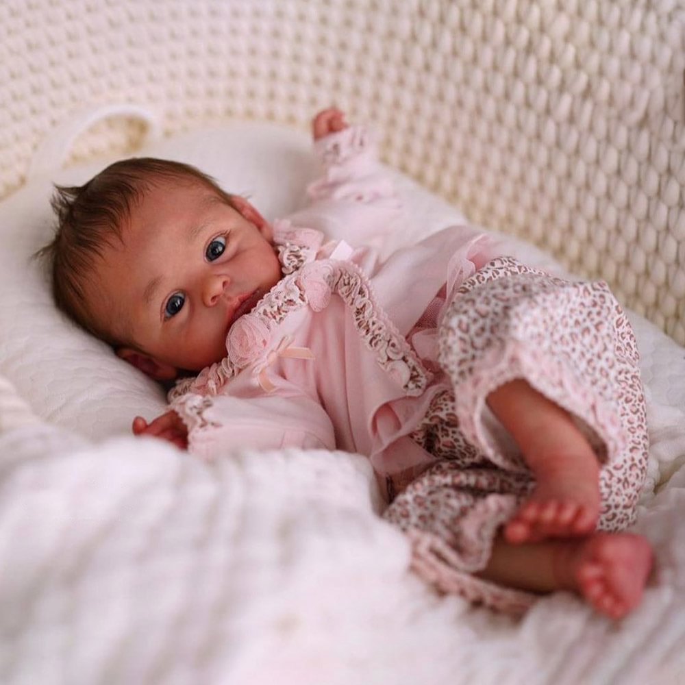 [NEW!] 17'' Eyes Opened Lifelike Handmade Reborn Newborn Baby Girl Doll With Brown Hair Unique Rebirth Doll Named Werb