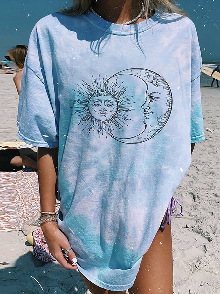 Women Unique Sun Moon  Printed Comfy Tee