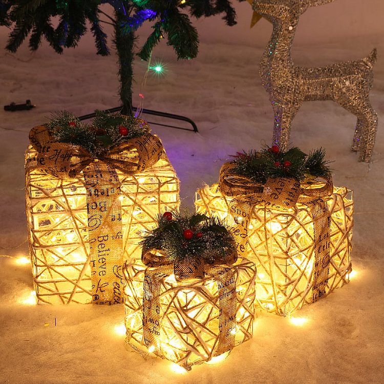 Set Of 3 Christmas Decoration Lighted Gift Boxes Christmas Lit Present Boxes Decor - tree - Codlins