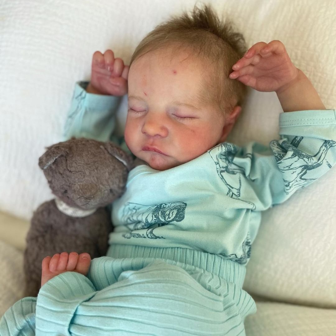 20 '' Real Lifelike Soft Vinyl Reborn Baby Doll Named Aurora