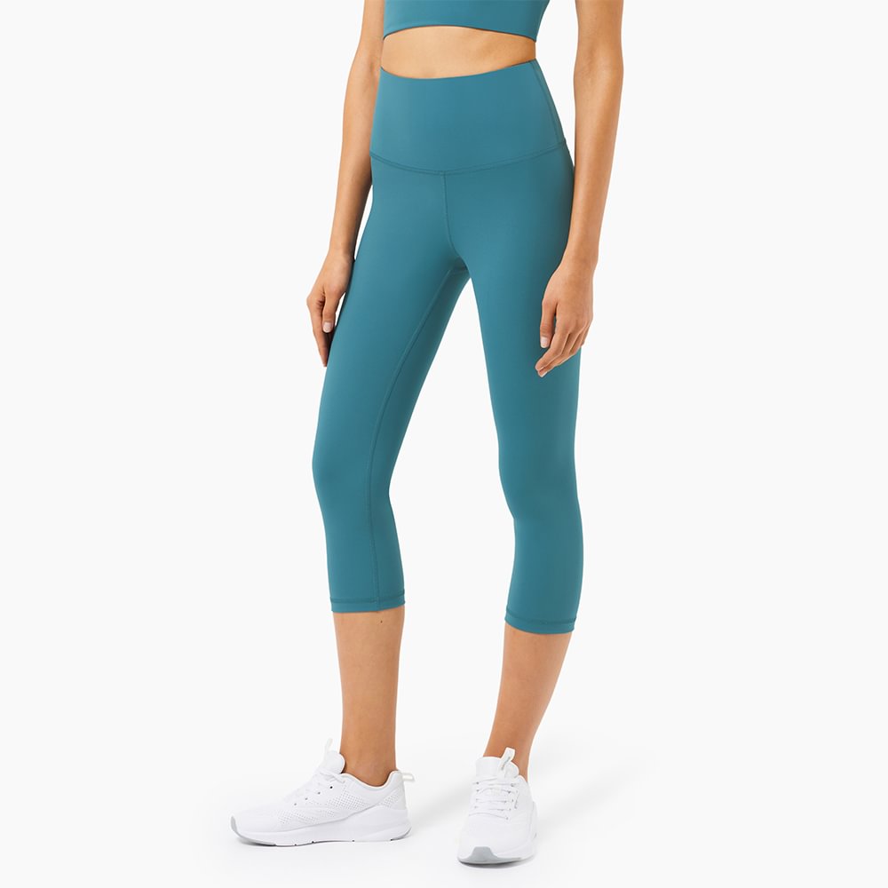 cropped running pants