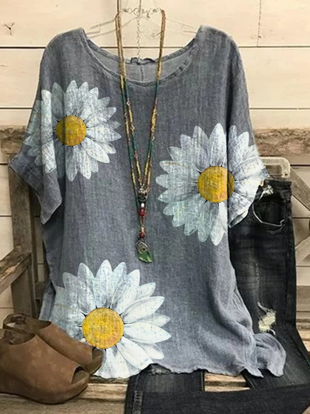 Sunflower Patterned Casual Style Round Neck Tops