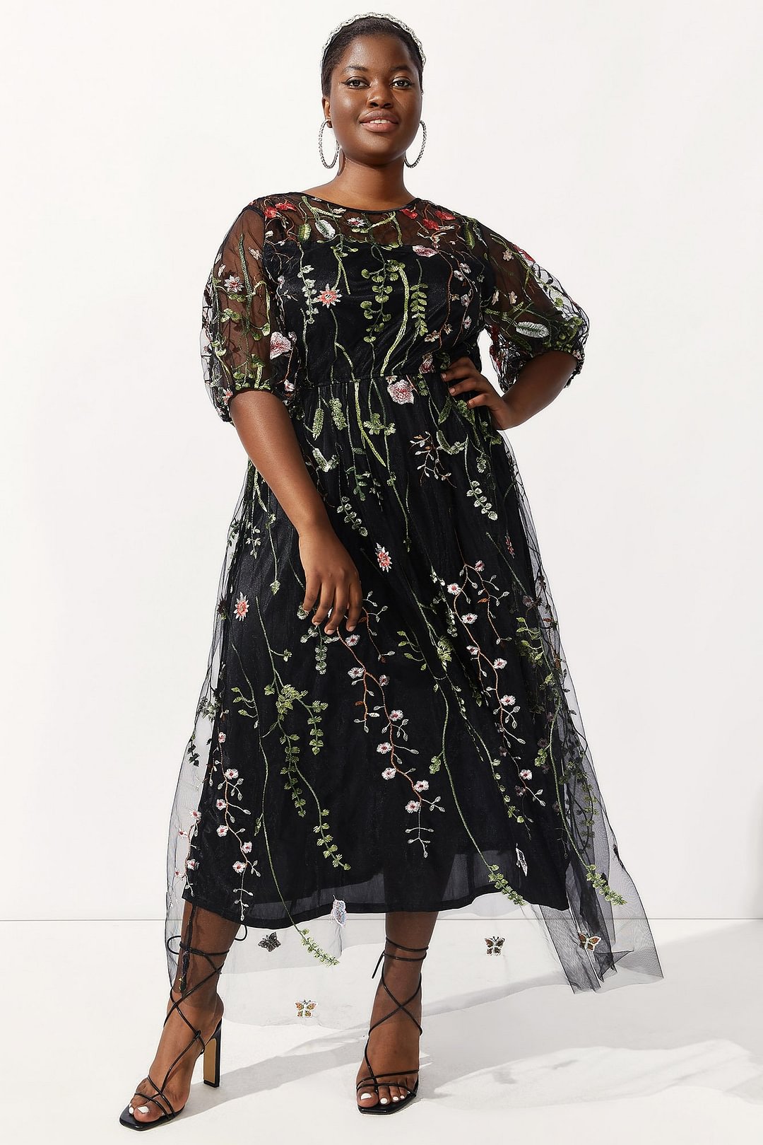 Floral-embroidered Maxi Dress P11992