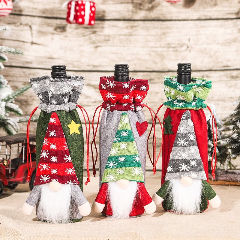 Christmas Gnome Snowflake Hit Color Christmas Wine Cover - Livereid