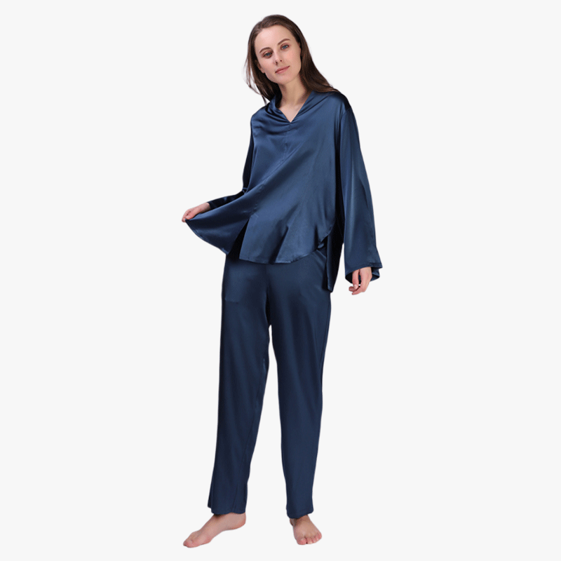 22MOMME Pyjama en soie classique col V bleu marine -Soie Plus