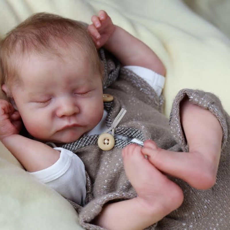 12'' Real Lifelike Boyd Reborn Baby Doll Boy, Lifelike Newborn Baby Dolls with Clothes 2022