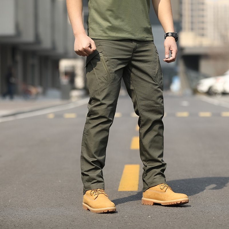 Men's Solid Outdoor Leisure Zipper Pockets Casual Pants-VESSFUL