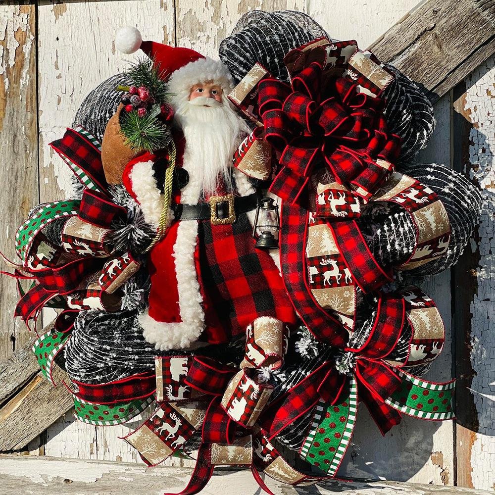 Santa Claus Outdoor Christmas Wreath