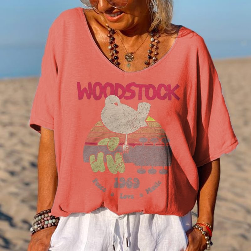 Woodstock 1969 Peace & Love & Music Printed Hippie T-shirt
