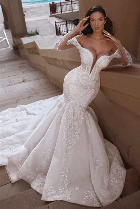Luluslly Off-the-Shoulder Long Sleeves Wedding Dress Mermaid With Lace Appliques