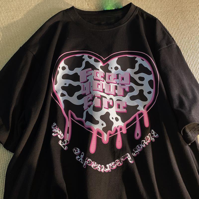 Dissolved Heart Cotton Short Sleeve Printed T-Shirt / Techwear Club / Techwear