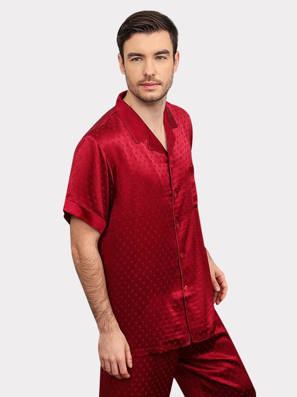 22 MOMME Pyjama en soie rouge classique homme 1