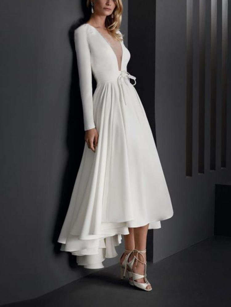 Fitted long sleeve deep v neck elegant white dress