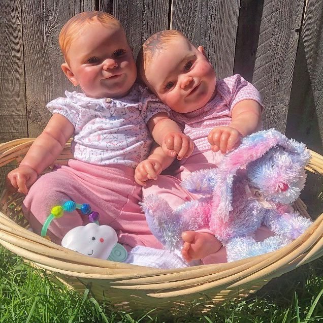 (New)20" Cute Lifelike Handmade Washable Silicone Smile Reborn Twin Sisters Dolls Set