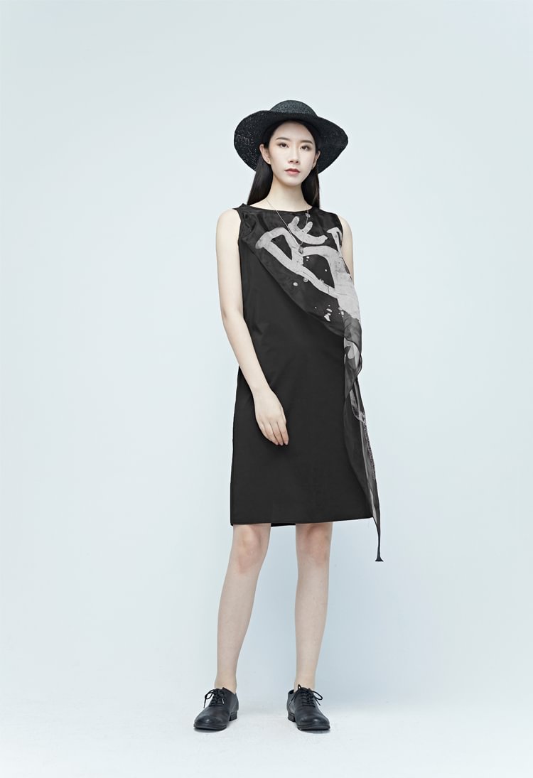 S.DEER   Printed Panel Sleeveless Dress
