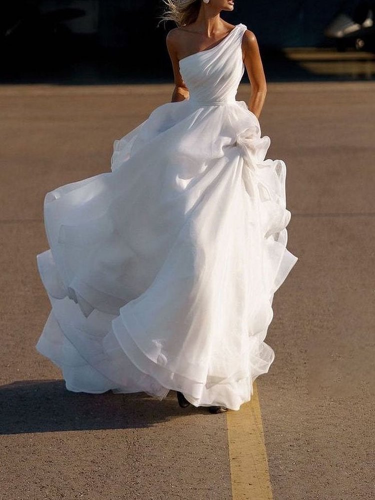 Promsstyle Promsstyle Asymmetrical sleeve multi-layer mesh wedding dress