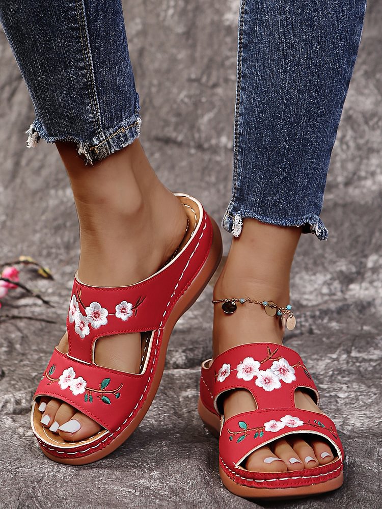 Women's Summer Roman Shoes One Line Slippers Slope Heel Thick Soled Sandals Embroidered Flower Women's Sandals