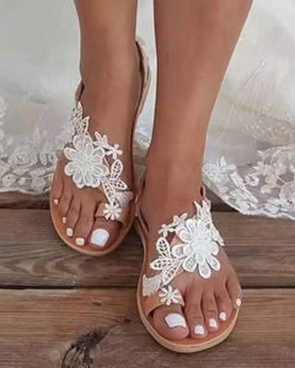 New lace flat sandals comfortable