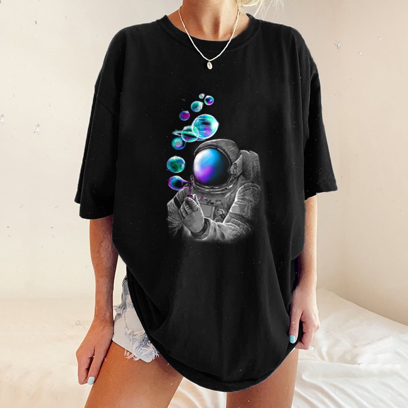   Astronaut blowing bubble print designer t-shirt - Neojana