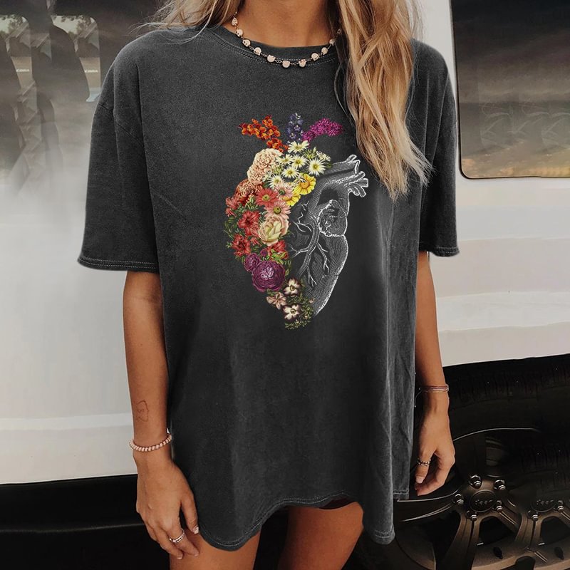   Designer floral heart print T-shirt - Neojana