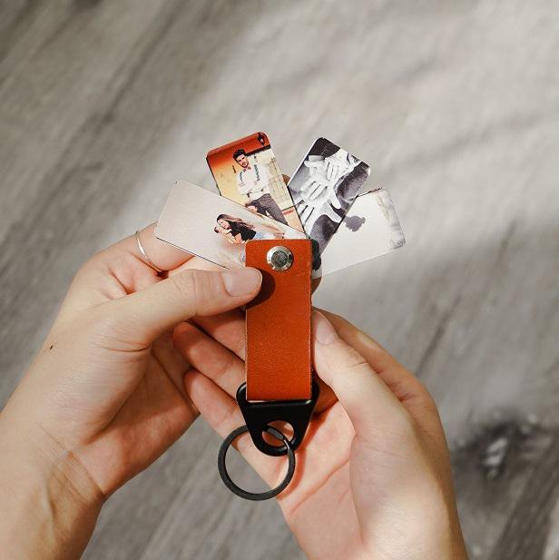 Personalized Photo Album Keychain Custom 3 Photos Leather Keychain for Lovers