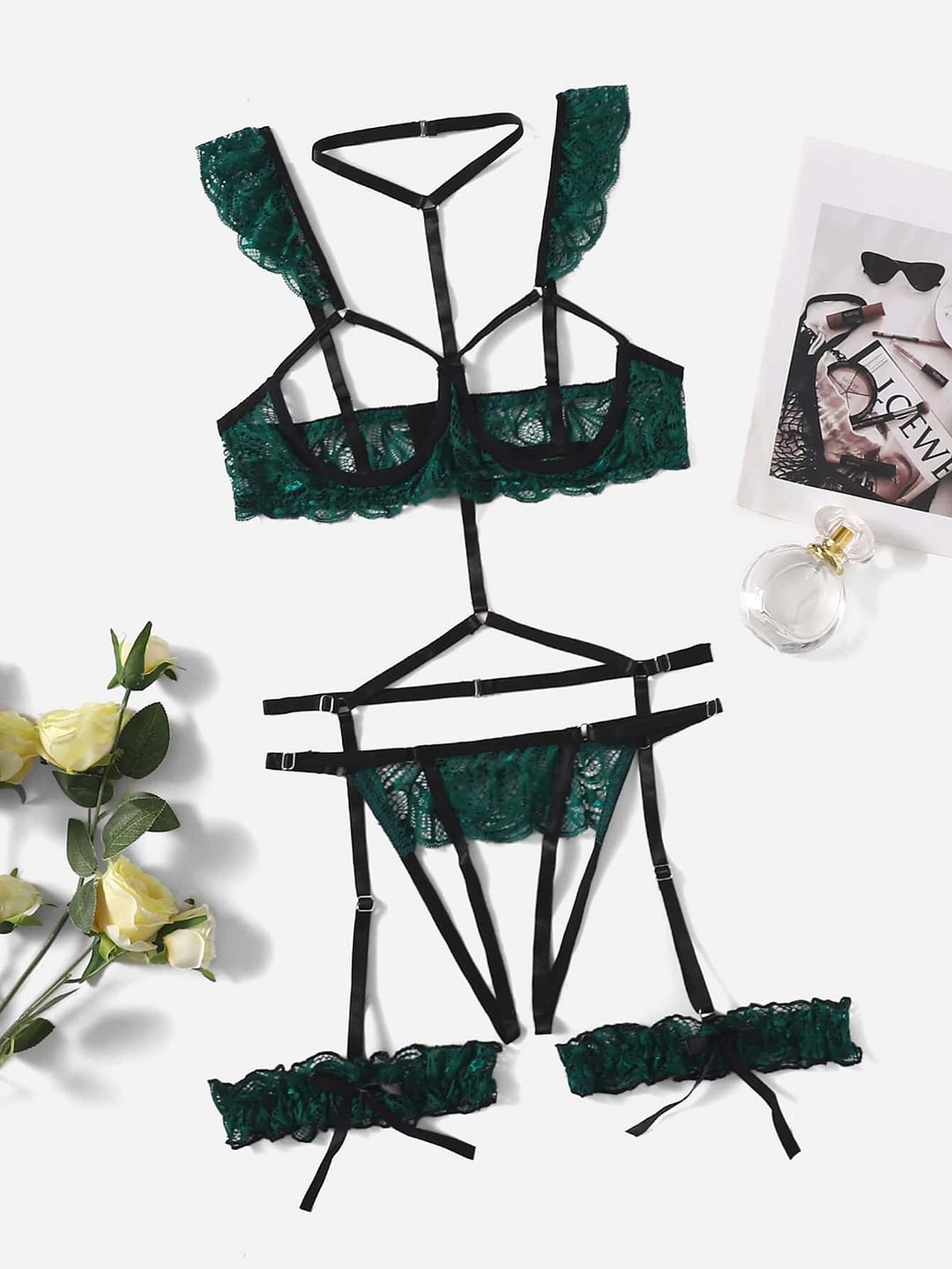 Cut-out Floral Lace Underwire Garter Lingerie Set-Icossi