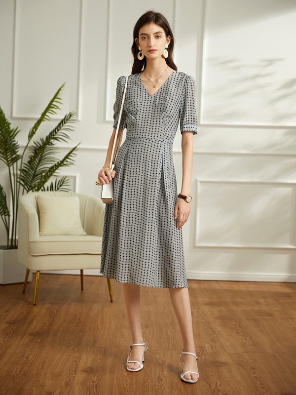 Silk Dress Short-sleeved Temperament A-line Style