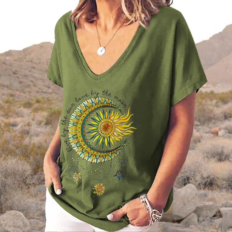 Moon Dreamcatcher Printed Hippie T-shirt