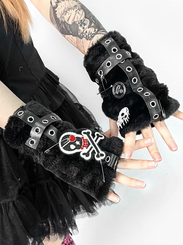 Gothic Dark Punk Style Solid Color Skull & Belt Decorated Fleece Mitten