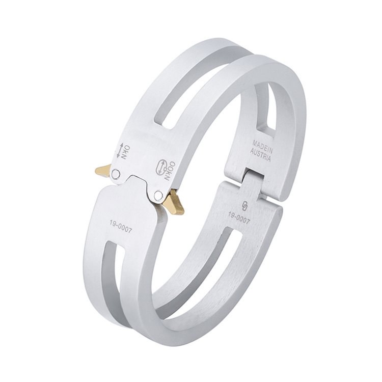 Trendy Functional Stainless Steel Couple Bracelet / Techwear Club / Techwear