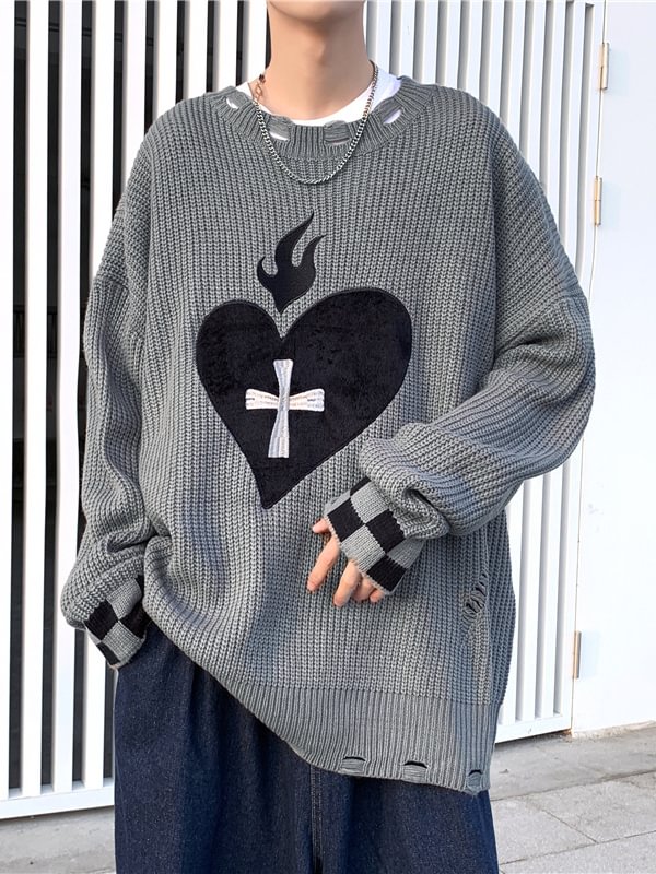 Statement Vintage Harajuku Style Fleece Heart Decorated Ripped Crew Collar Oversize Sweater
