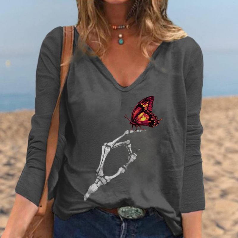 Skull butterfly  Printed V-neck Basic T-shirt