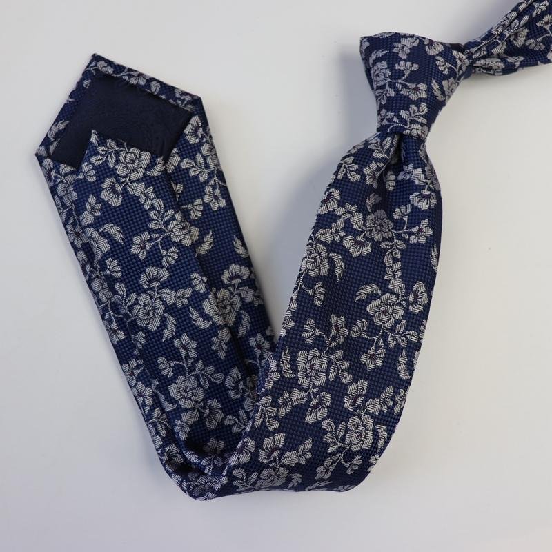 Cravate en soie bleu marine rosettes-Soie Plus