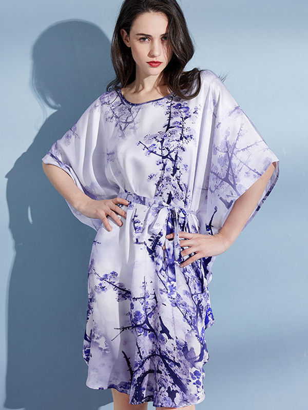 19 MOMME Robe de nuit en soie imprimé fleur de prunier violet - grande taile -Soie Plus