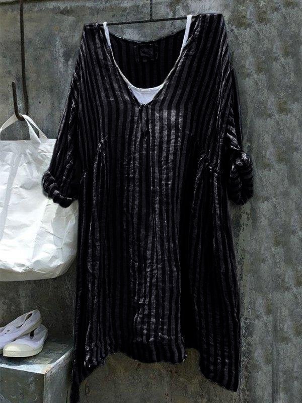 Casual V-Neck 3/4 Sleeve Striped Plus Size Bat Sleeve Tops