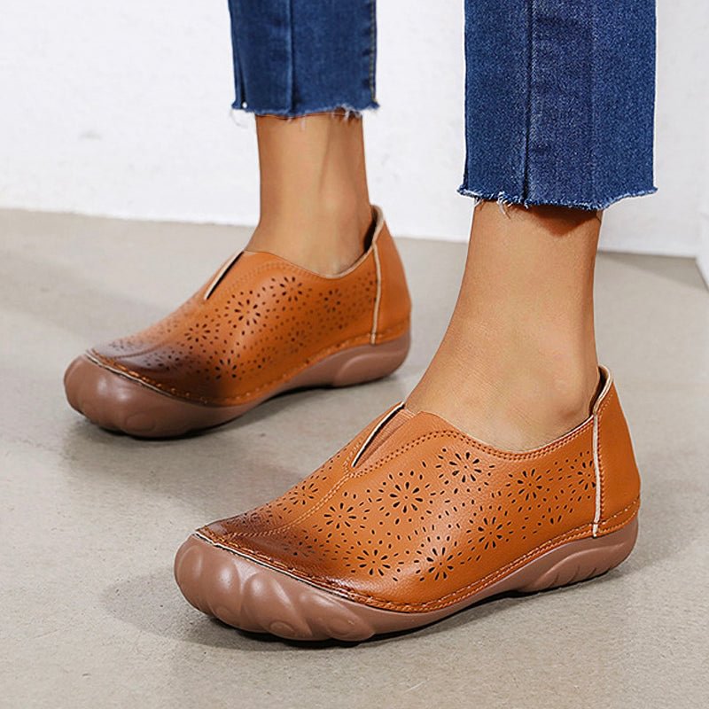 Orthopedic Vintage Faux Leather Women Slip On Shoes / Brown - vzzhome